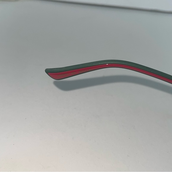 GUCCI Authentic New 52mm Round Signature Logo Sunglasses With Case, Cloth & Tag - Picture 12 of 15